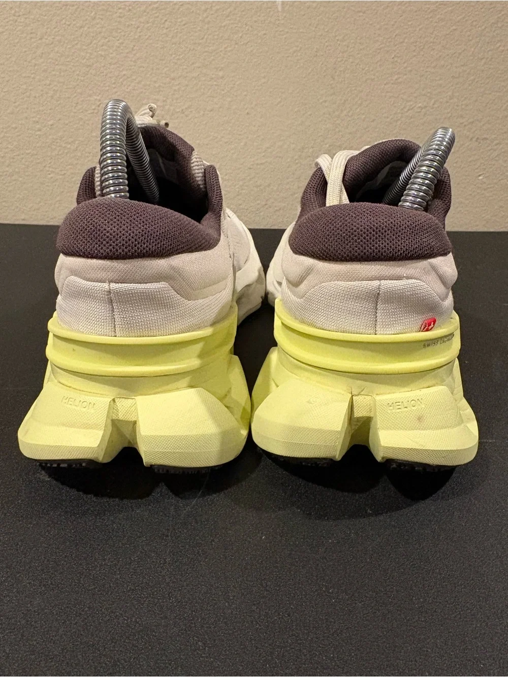 On Cloudflyer 5 Running Shoe Pearl/Hay  Women's Sz 7.5 New Insoles Fast Shipping